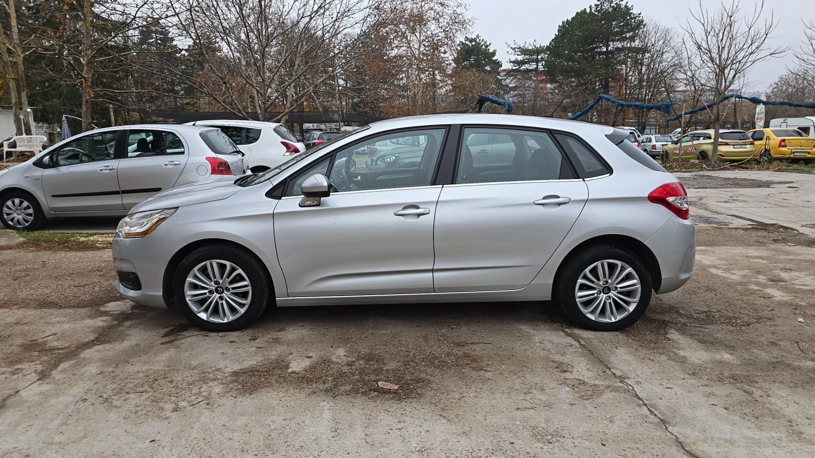 Citroen C4 1.6e-HDi Автоматик - изображение 8