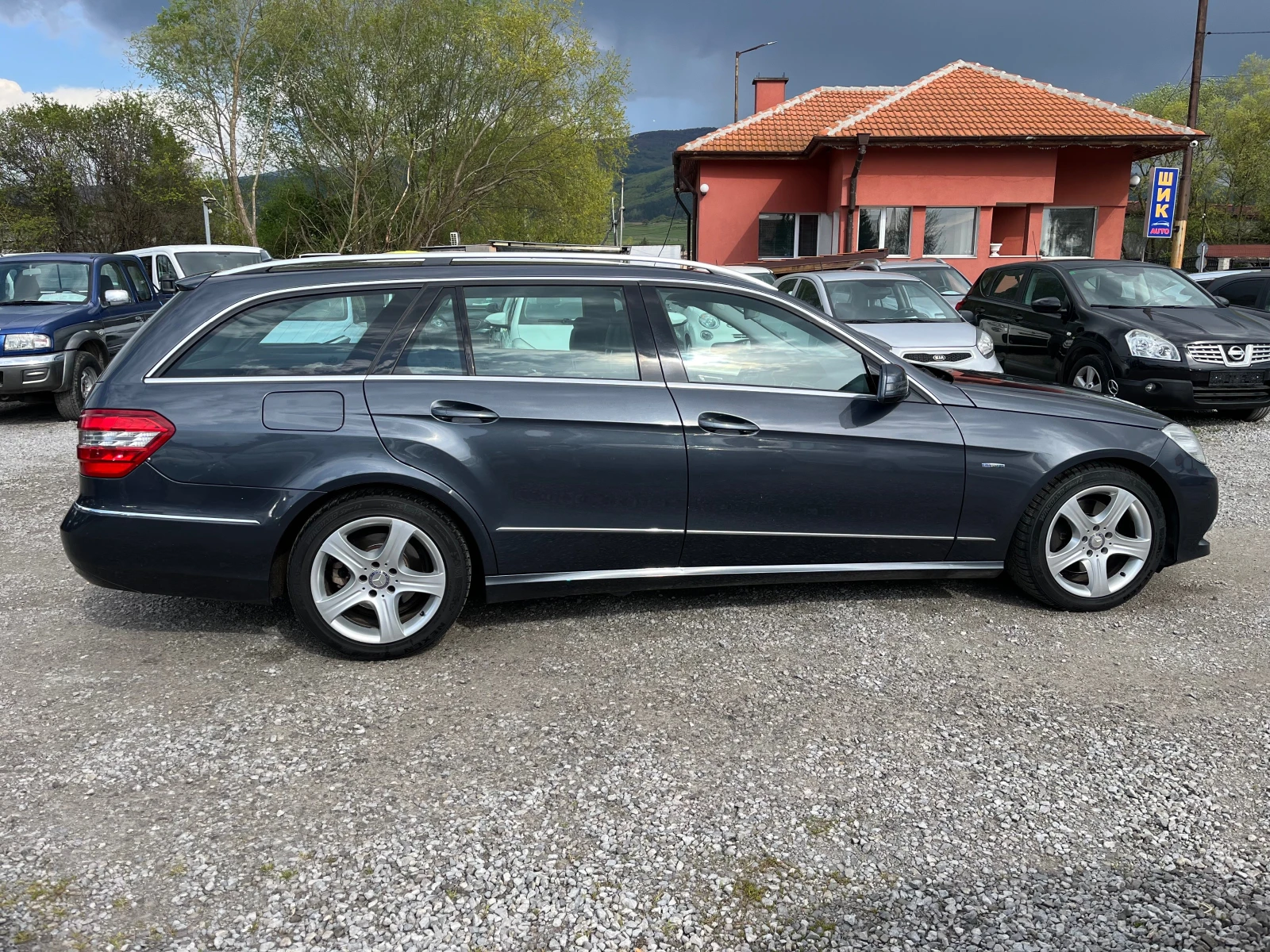 Mercedes-Benz E 250 2.2CDI - изображение 7
