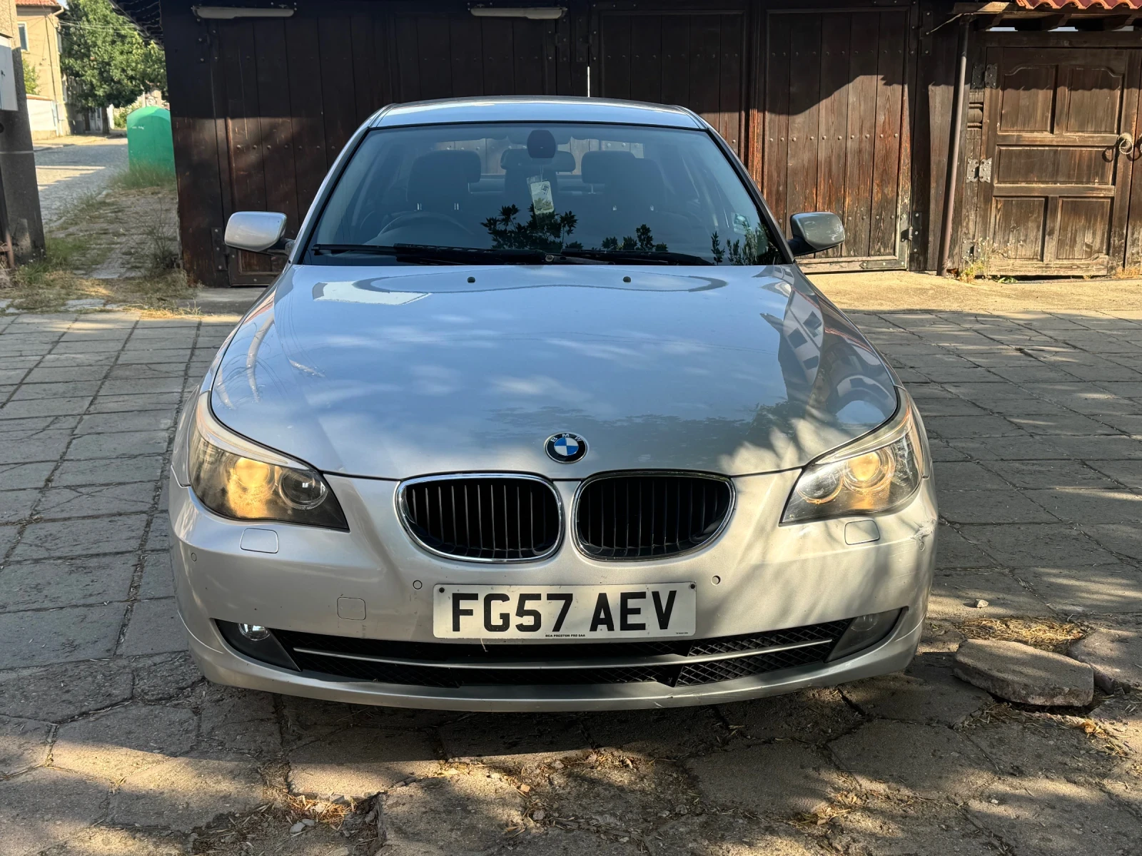 BMW 520  - изображение 2