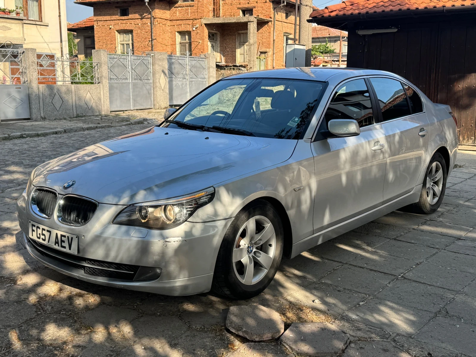 BMW 520  - изображение 3