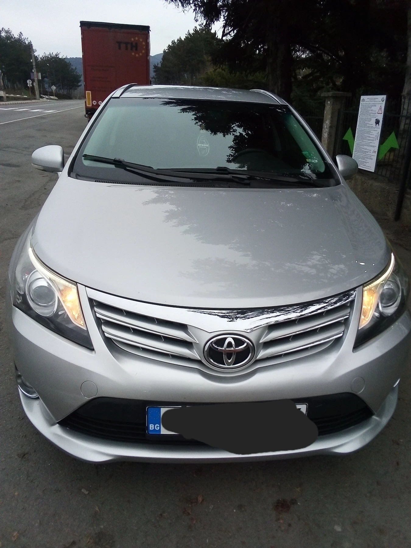 Toyota Avensis  - изображение 2