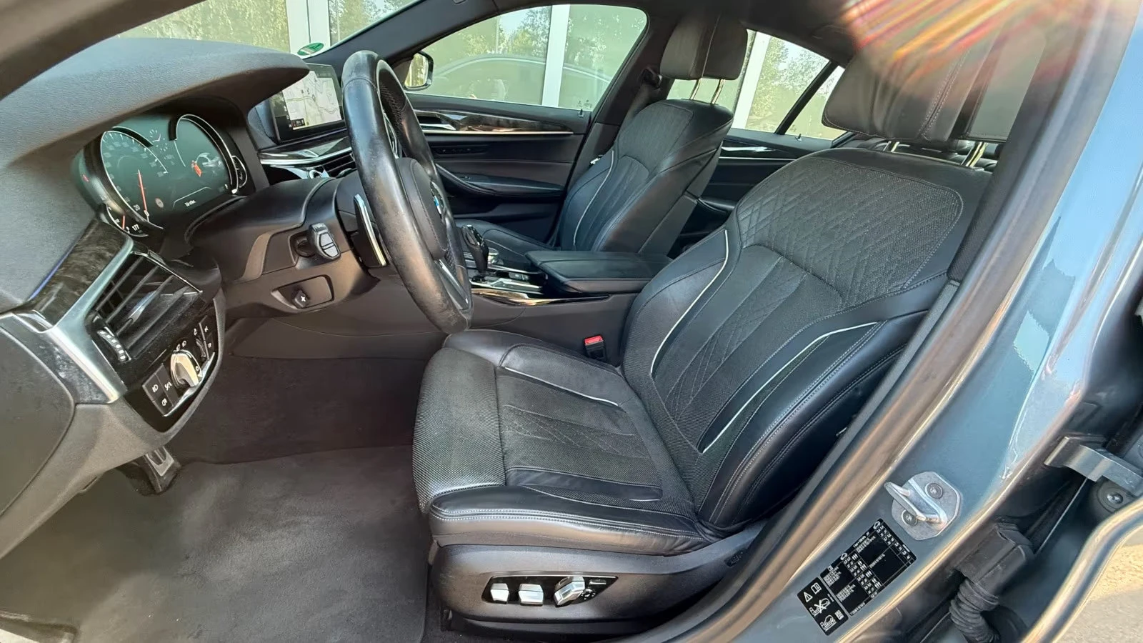 BMW 540 d/M-PACK/xDRIVE/HEAD-UP/360CAM/132D - изображение 8