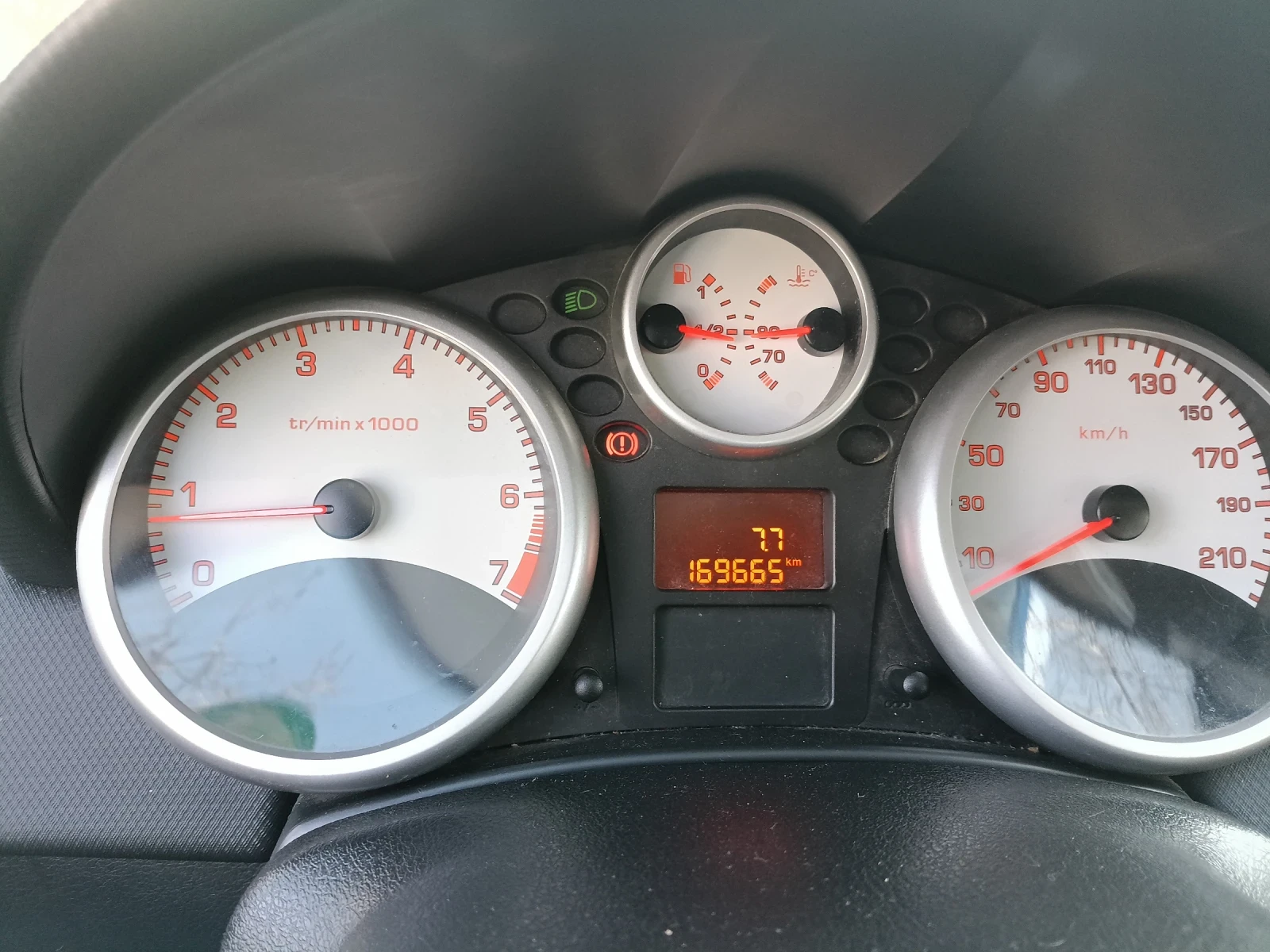 Peugeot 207 1400 | Mobile.bg � ����������� 8