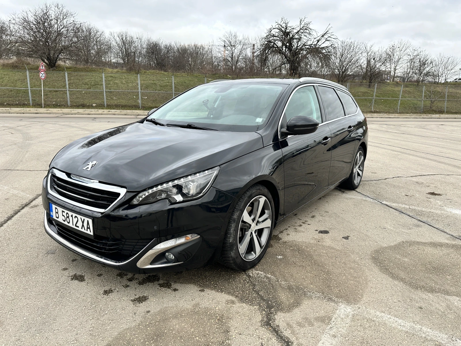 Peugeot 308 BlueHdi, снимка 2 - Автомобили и джипове - 53180505