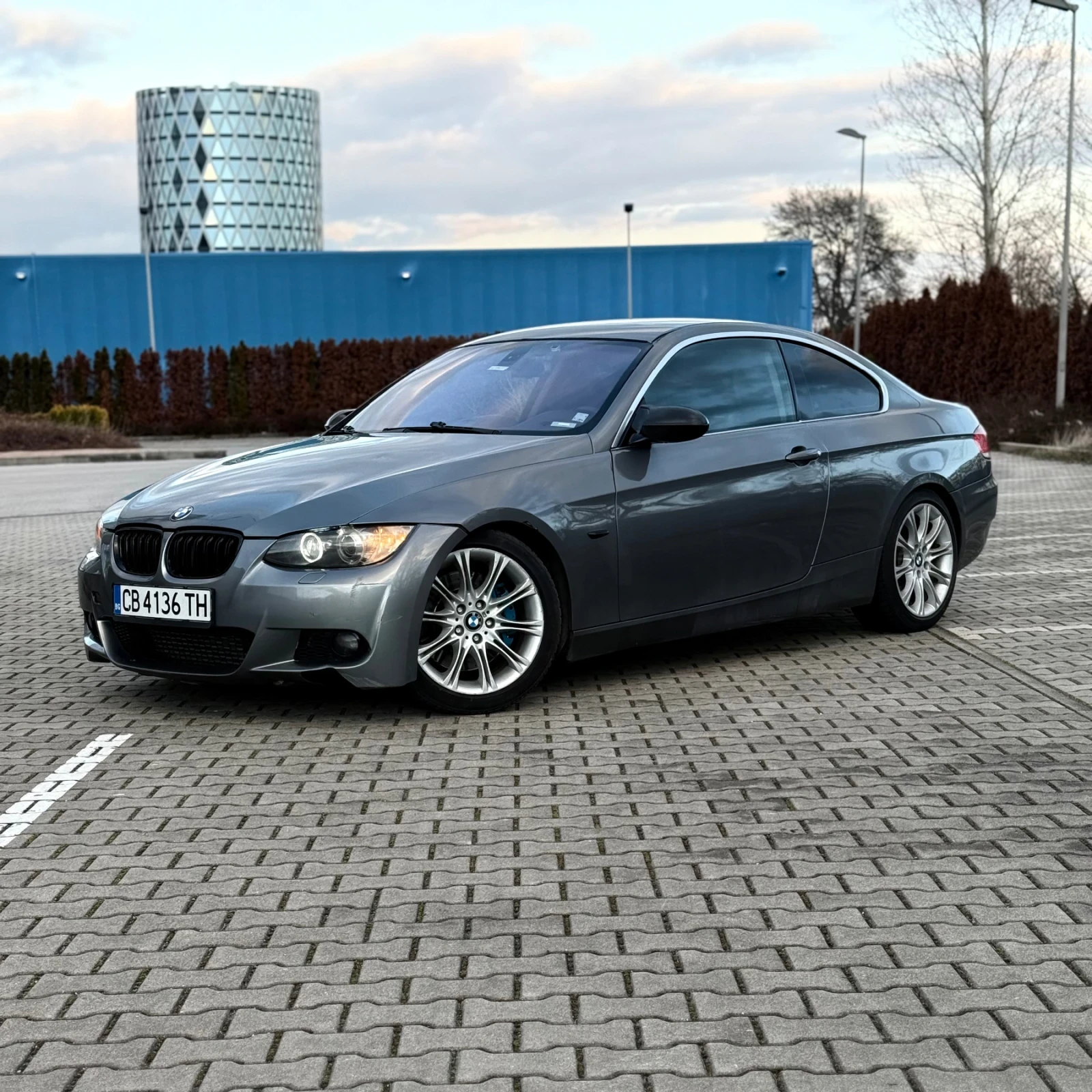 BMW 335 d/Keyless/Active Steering/Къпхолдъри/PDC/Navi/ - изображение 2