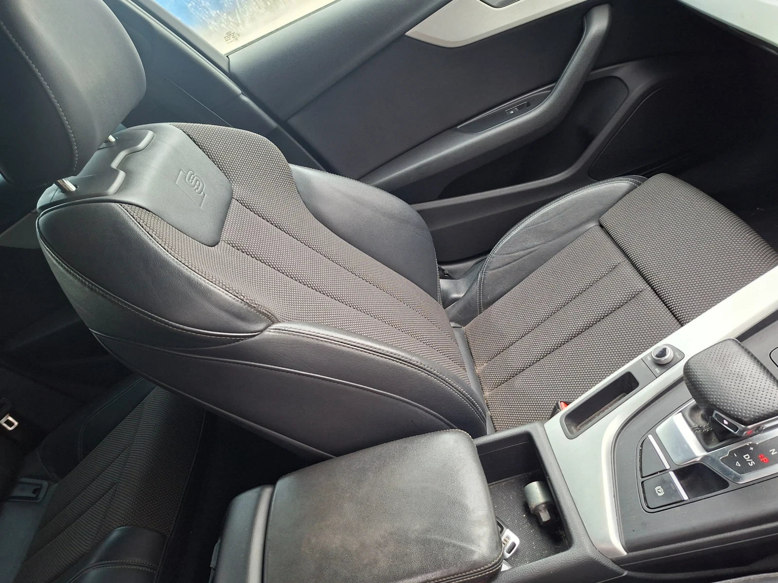 Audi A4 2.0TDI S line  - изображение 7