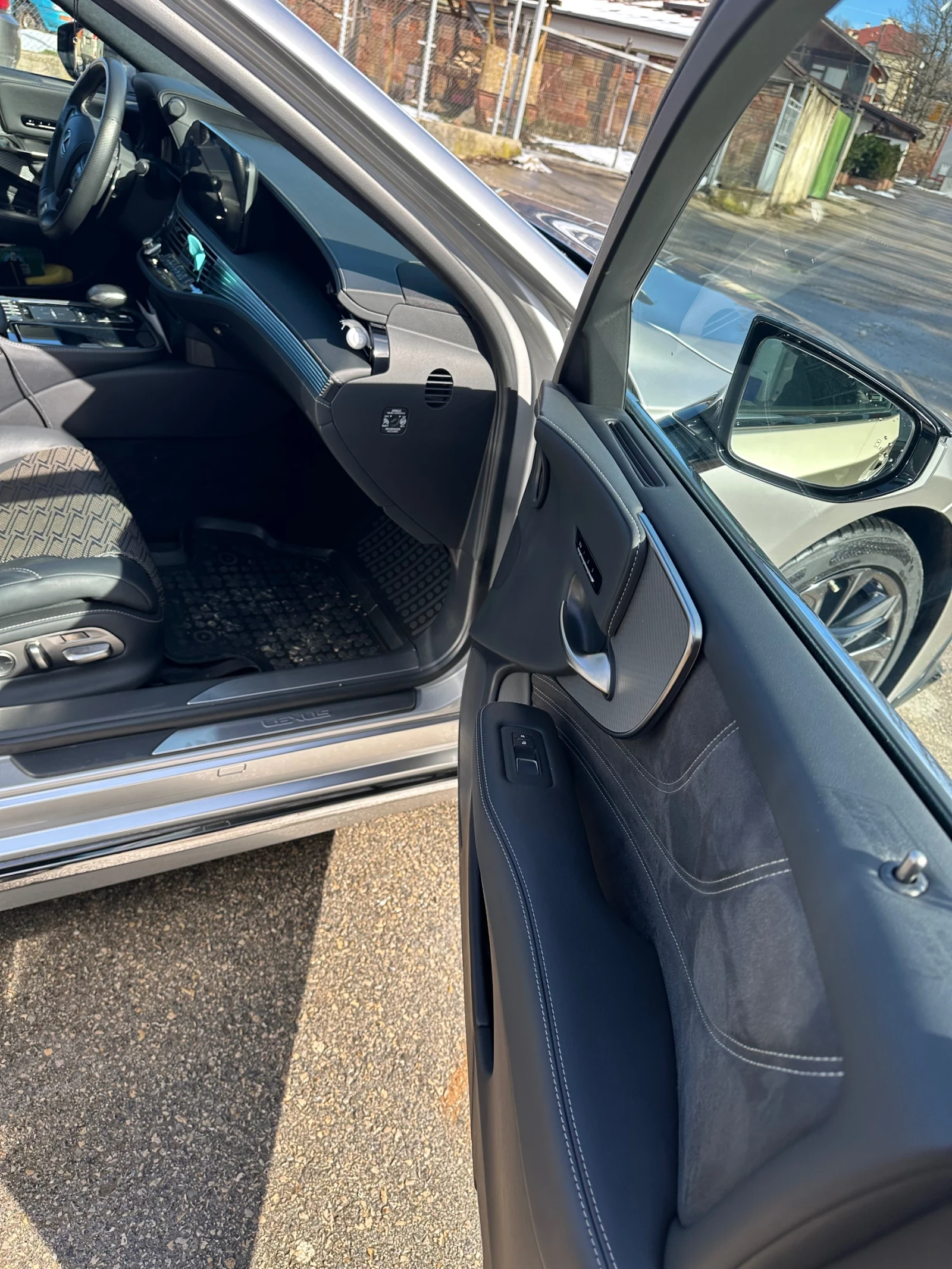 Lexus LS 500 h F Sport 3.5 V6 multistage hibrid | Mobile.bg � ����������� 10