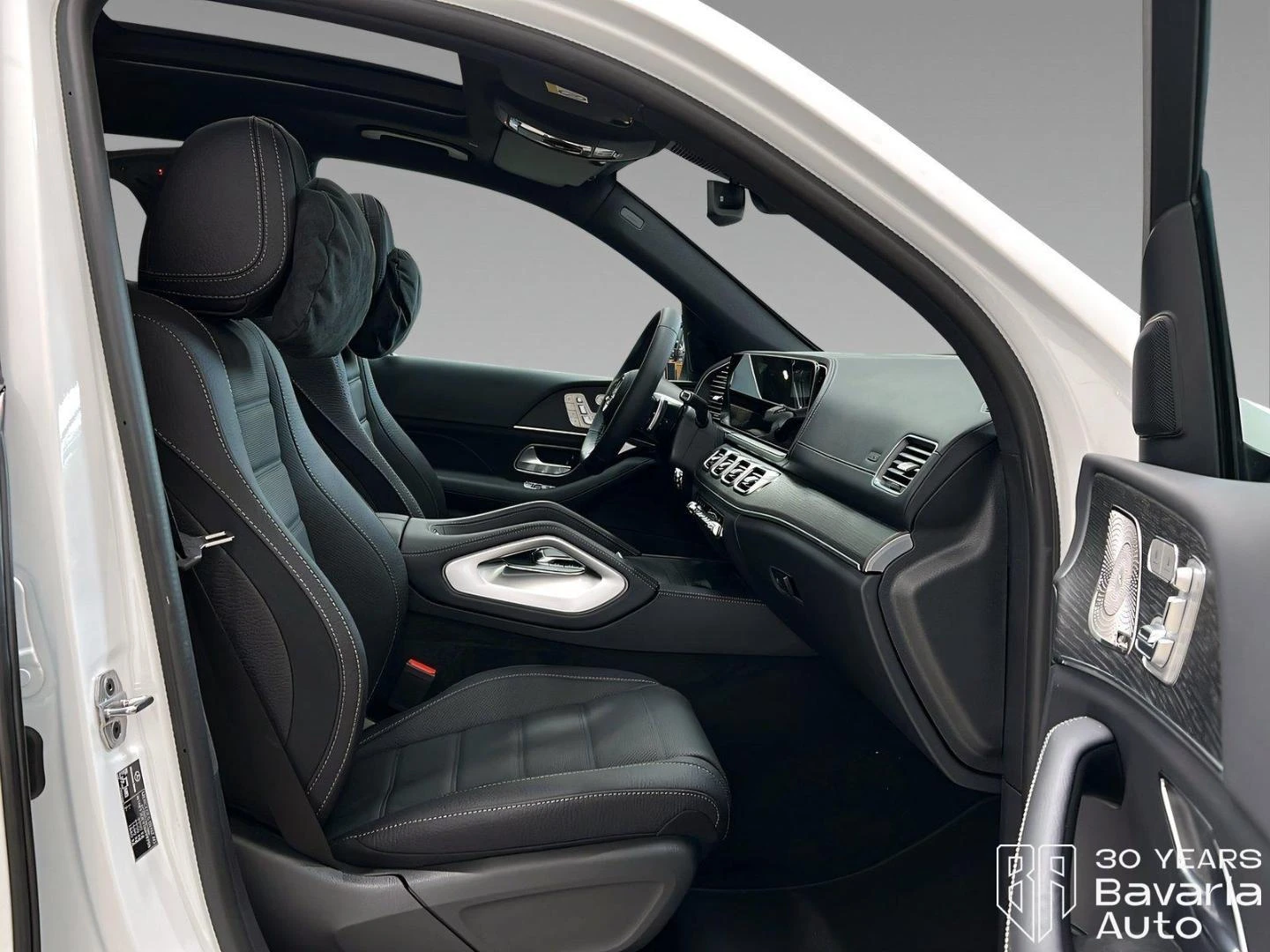 Mercedes-Benz GLS 450 d 4MATIC   AMG Line, снимка 8 - Автомобили и джипове - 53729953