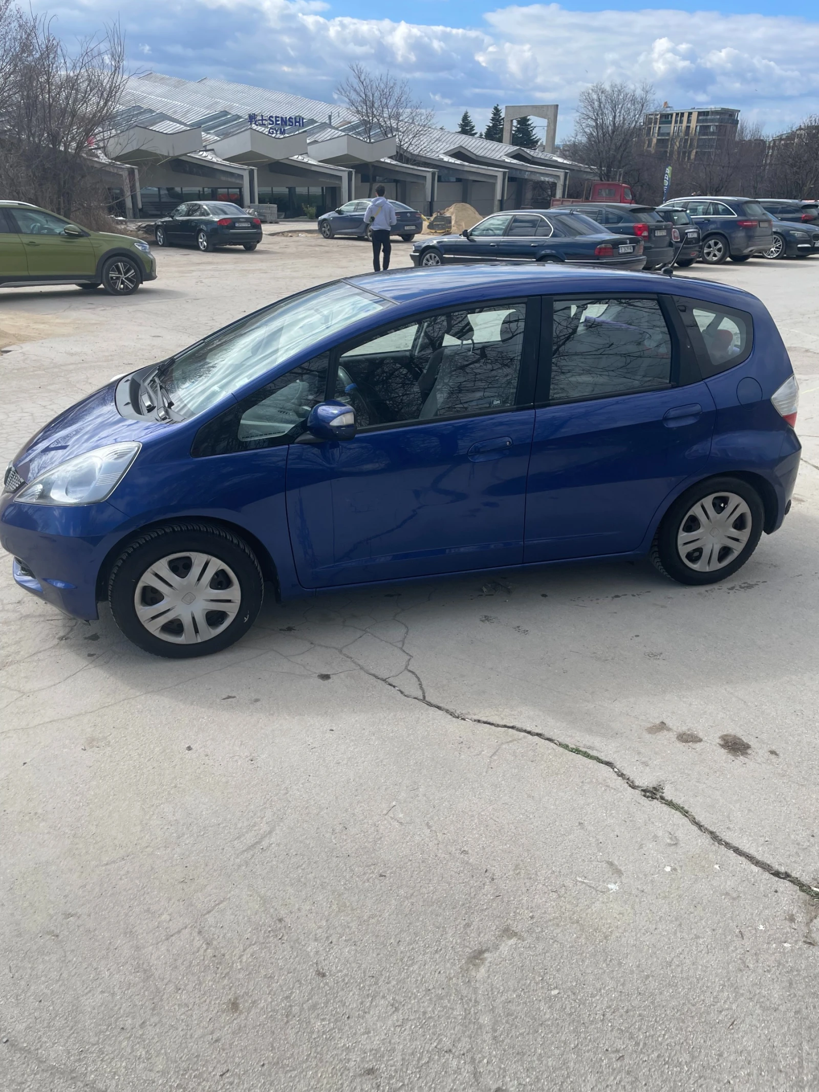 Honda Jazz, снимка 2 - Автомобили и джипове - 53754845