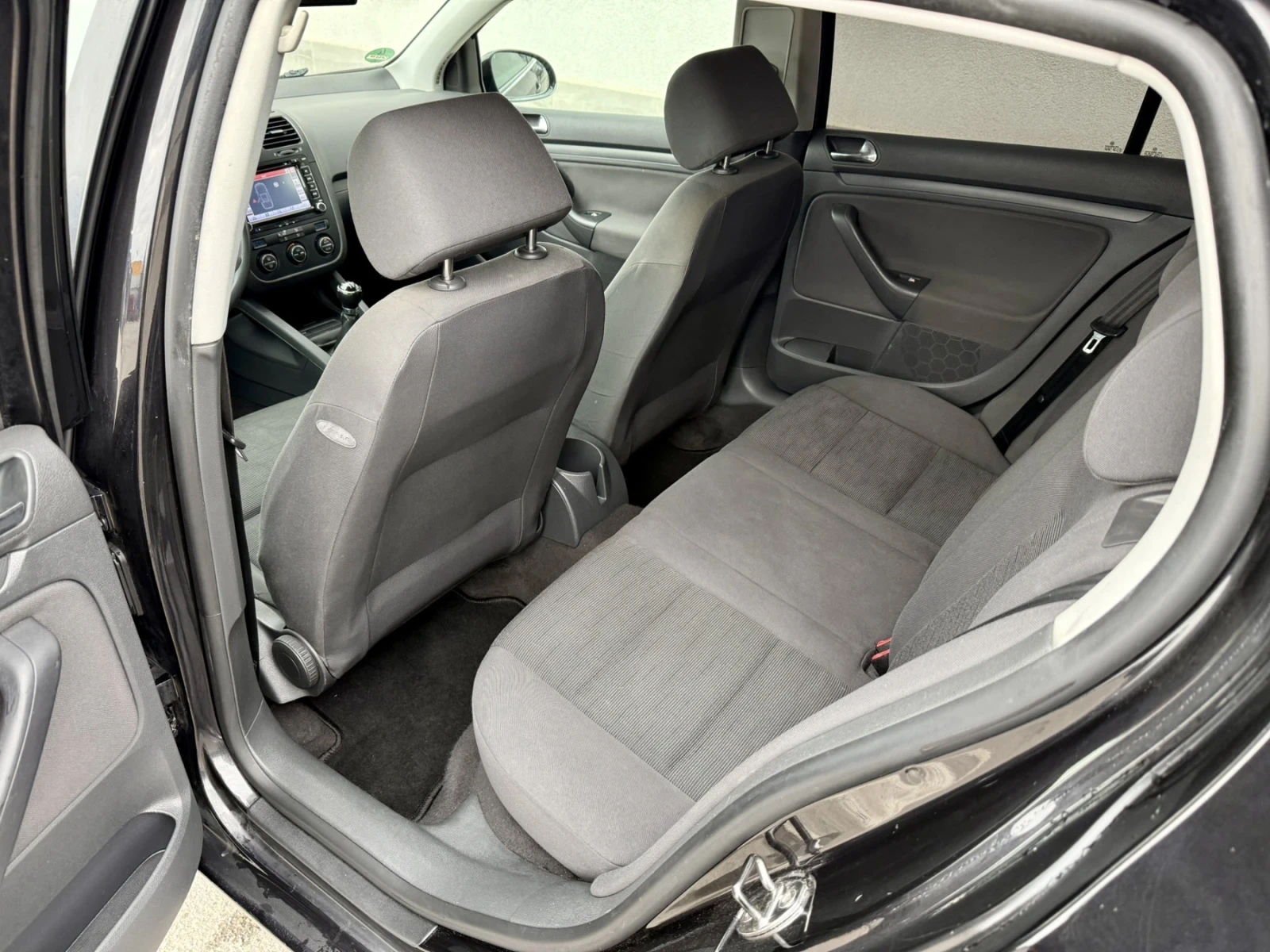 VW Golf, снимка 10 - Автомобили и джипове - 53931942