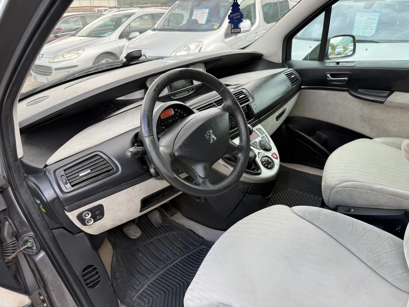 Peugeot 807 2.0 HDI FULL ЕКСТРИ, снимка 9 - Автомобили и джипове - 54388332