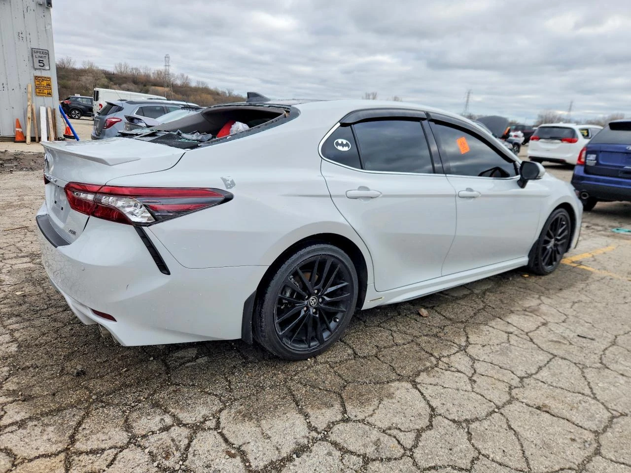 Toyota Camry 3.5l Xse V6, снимка 3 - Автомобили и джипове - 54558040