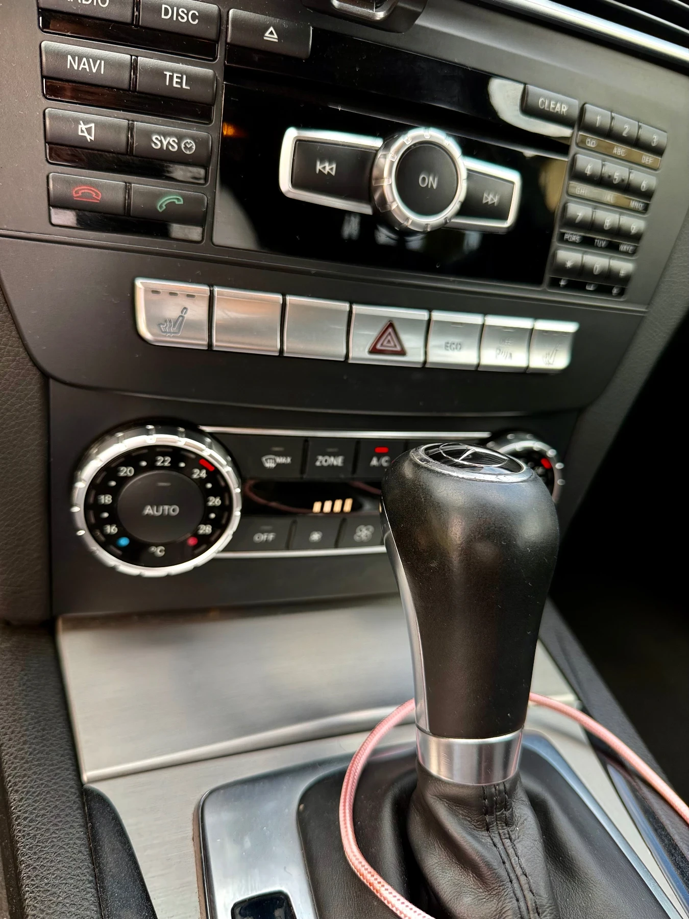 Mercedes-Benz C 180, снимка 8 - Автомобили и джипове - 55002875