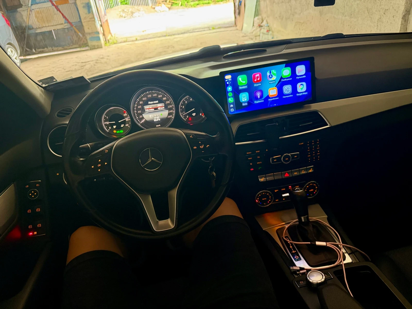 Mercedes-Benz C 180, снимка 13 - Автомобили и джипове - 55002875