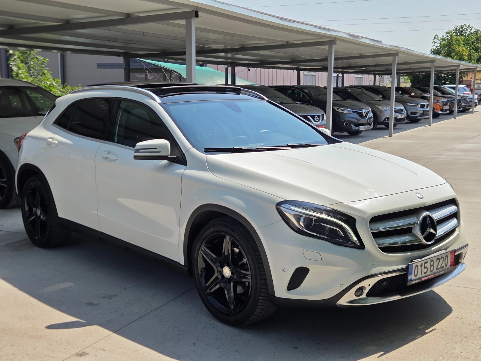 Mercedes-Benz GLA 180 1.5 DCI 110ps * * PANORAMA* * EVRO 6* * STAR-STOP*
