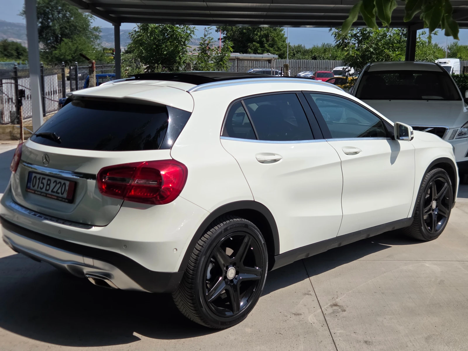 Mercedes-Benz GLA 180 1.5 DCI 110ps * * PANORAMA* * EVRO 6* * STAR-STOP*, снимка 11 - Автомобили и джипове - 55339573