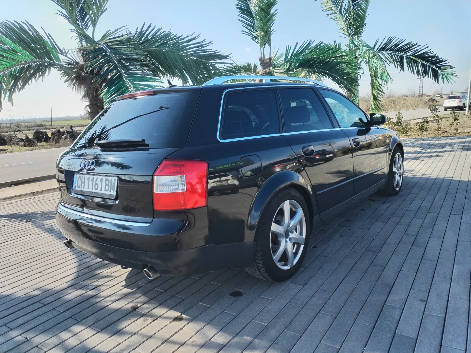 Audi A4 1.8 газ/бензин, снимка 3 - Автомобили и джипове - 55478986