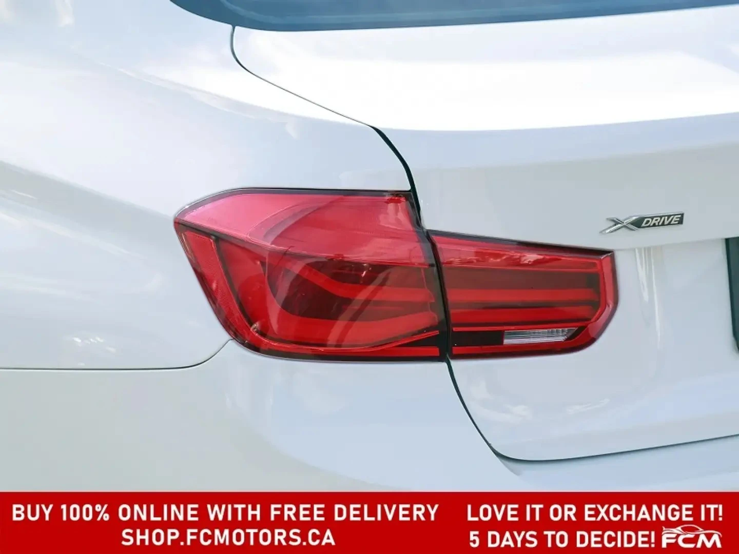 BMW 330 xDrive* АвтоКредит* (ЦЕНА ДО БГ)* , снимка 12 - Автомобили и джипове - 55924764