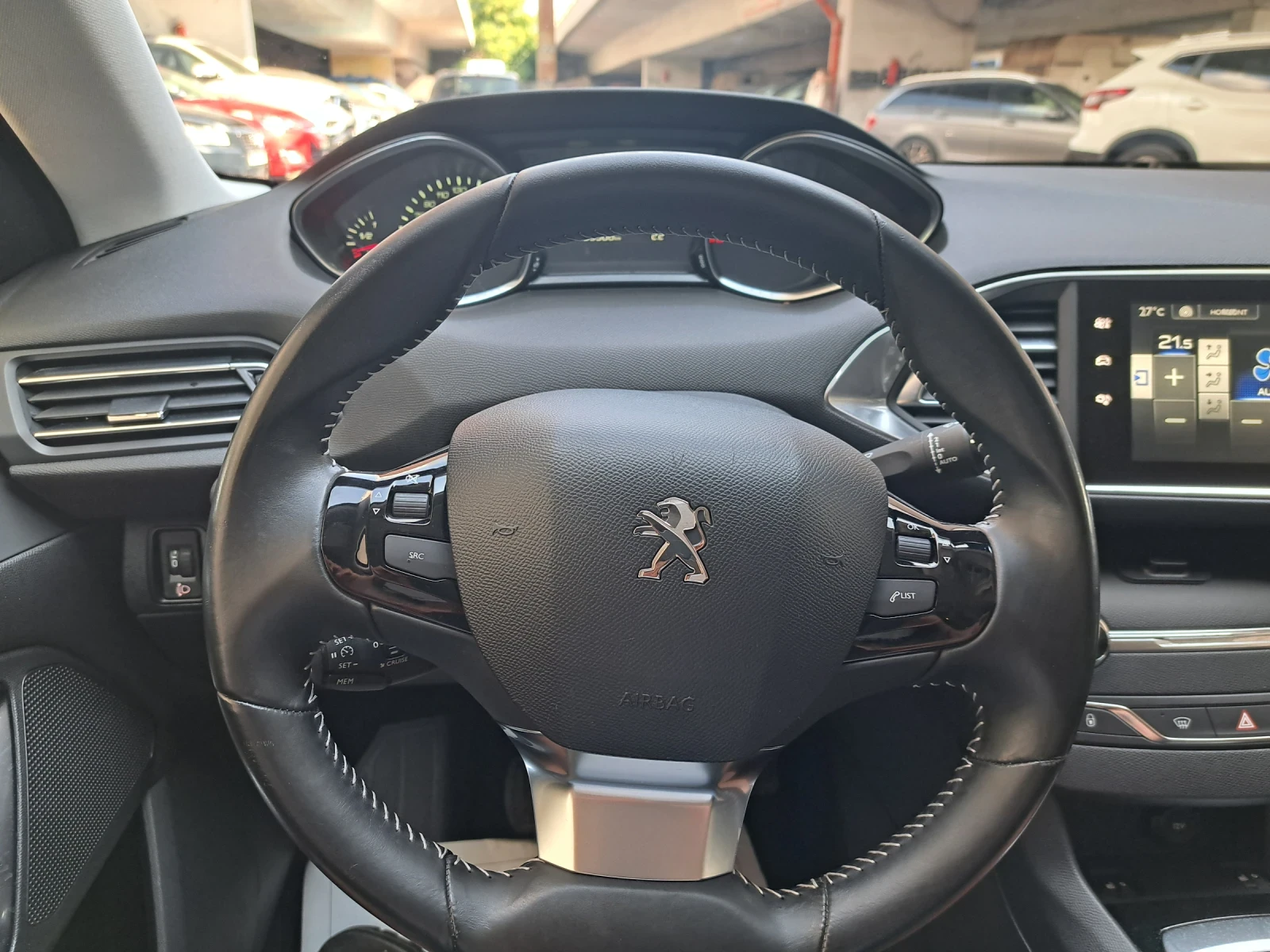 Peugeot 308 1.6HDI , снимка 14 - Автомобили и джипове - 56020872