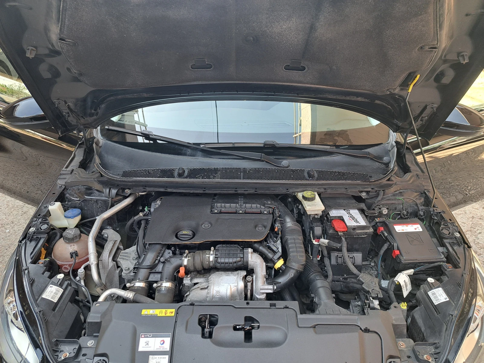 Peugeot 308 1.6HDI , снимка 15 - Автомобили и джипове - 56020872