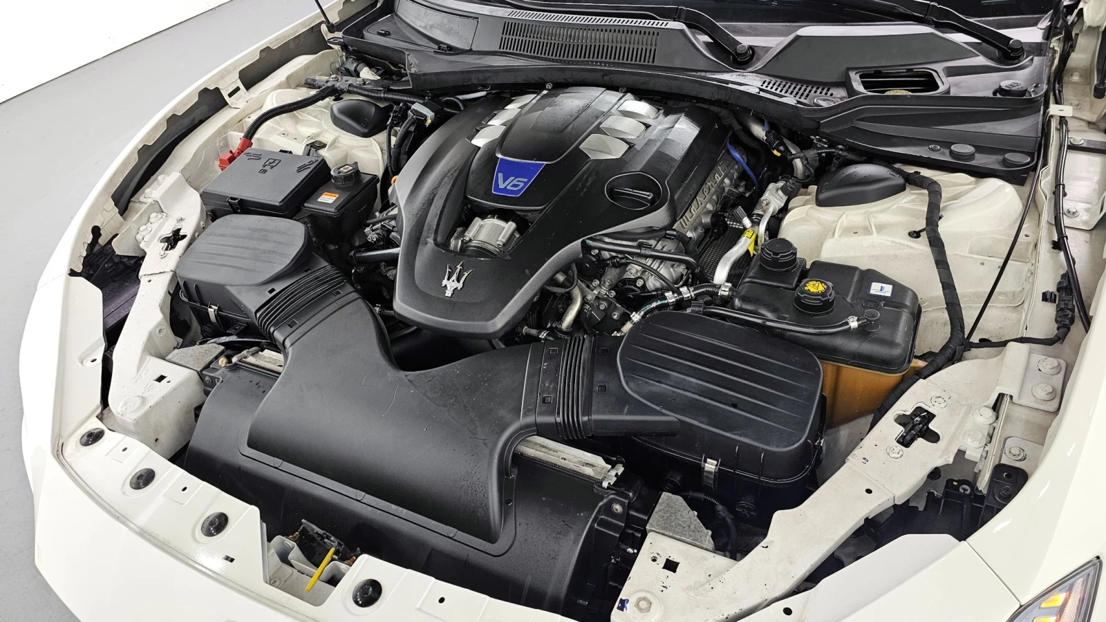 Maserati Ghibli 3.0S Q4 * ����� * ������ * ������ ����� | Mobile.bg � ����������� 5