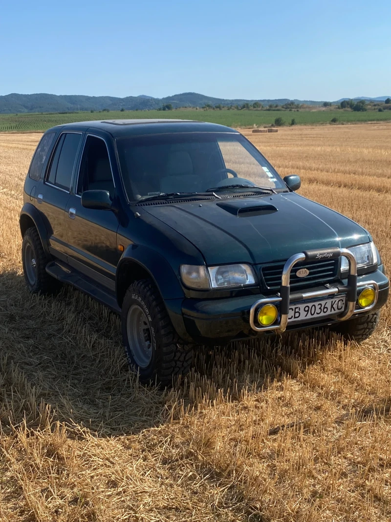 Kia Sportage Джип, снимка 2 - Автомобили и джипове - 52955103