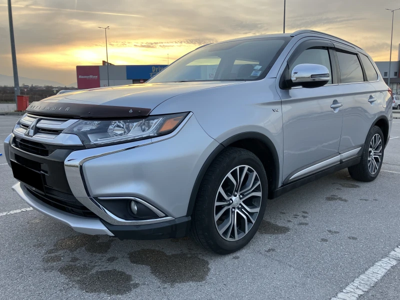 Mitsubishi Outlander GT 3.0V6 224kc.S-AWC 4x4 FULL -7МЕСТА