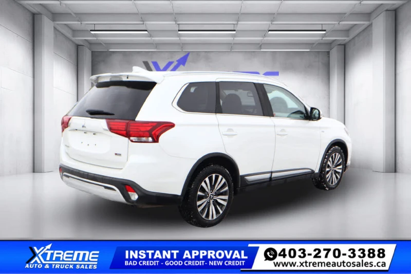 Mitsubishi Outlander GT CAM* BLINDSPOT* ПОДГРЕВ* KEYLESS* , снимка 3 - Автомобили и джипове - 52836043