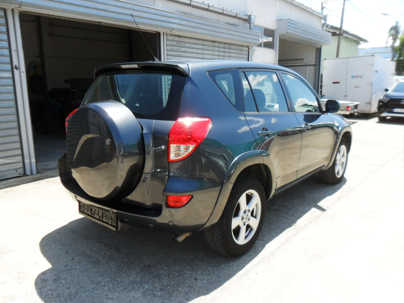 Toyota Rav4 2, 2-Dcat-177кс.-4Х4-KLIMATRONIK - изображение 5