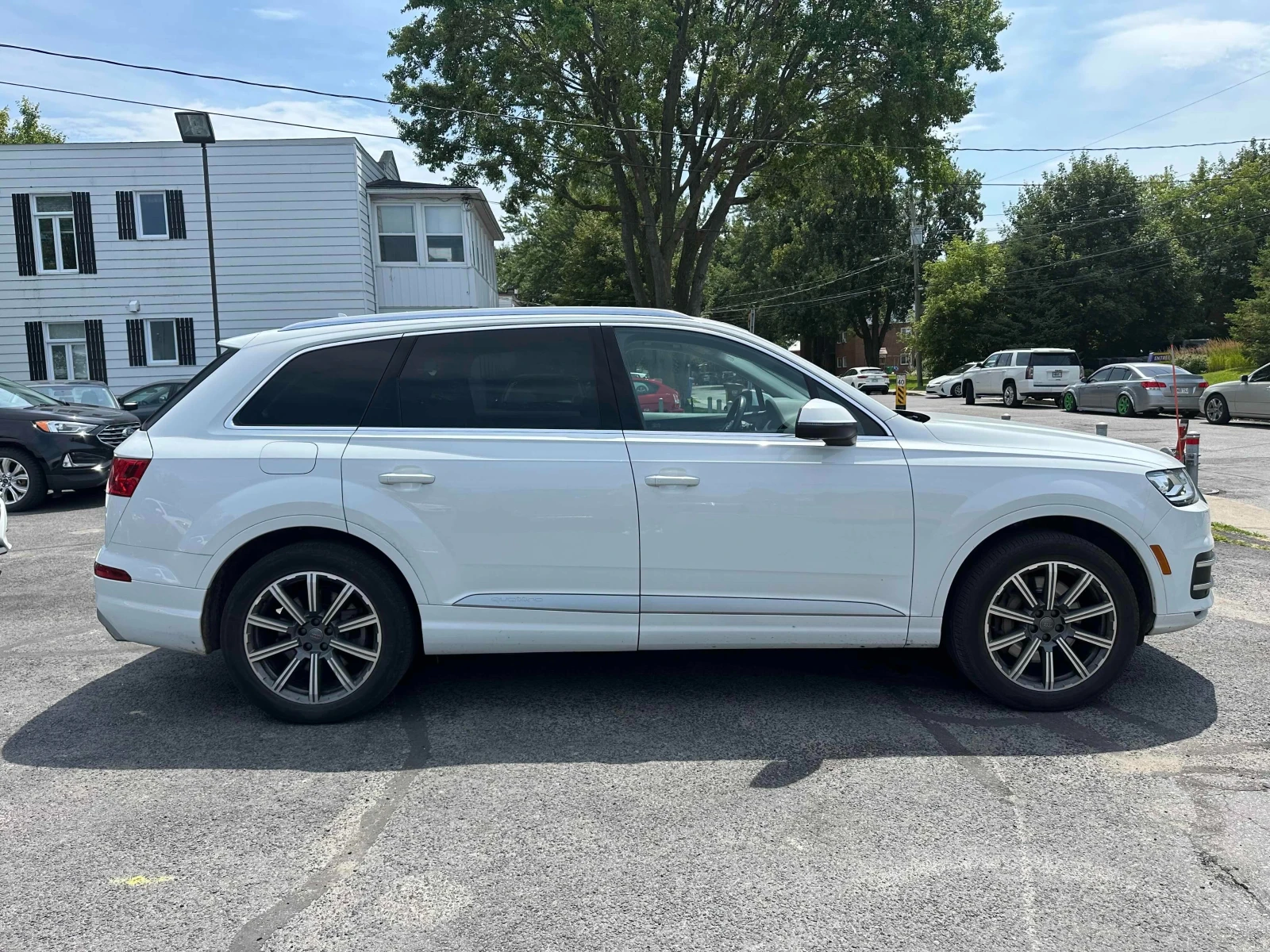 Audi Q7 PROGRESSIV * ЦЕНА ДО БЪЛГАРИЯ* (CARFAX) - изображение 4