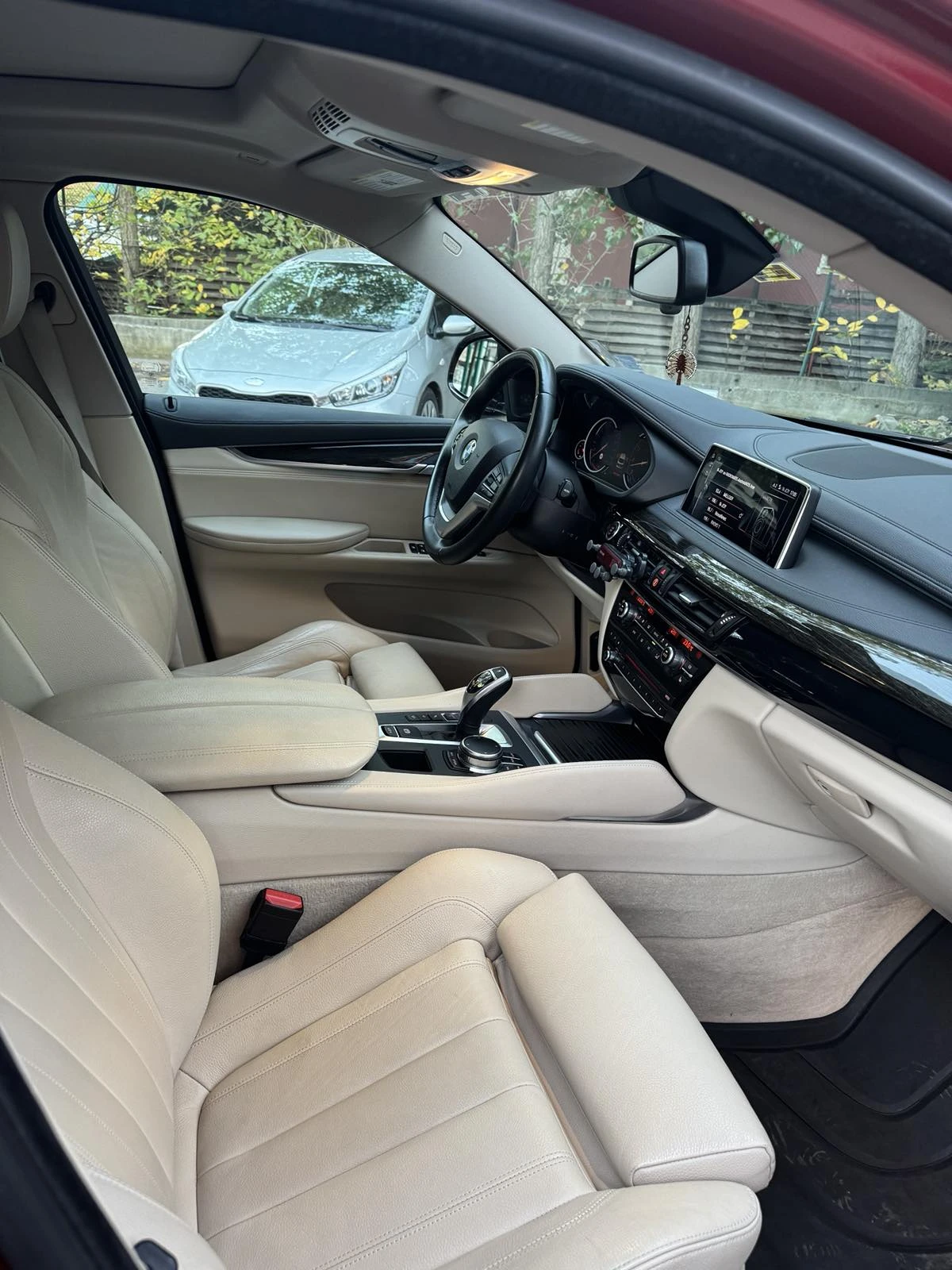 BMW X6 xDrive35i - изображение 9