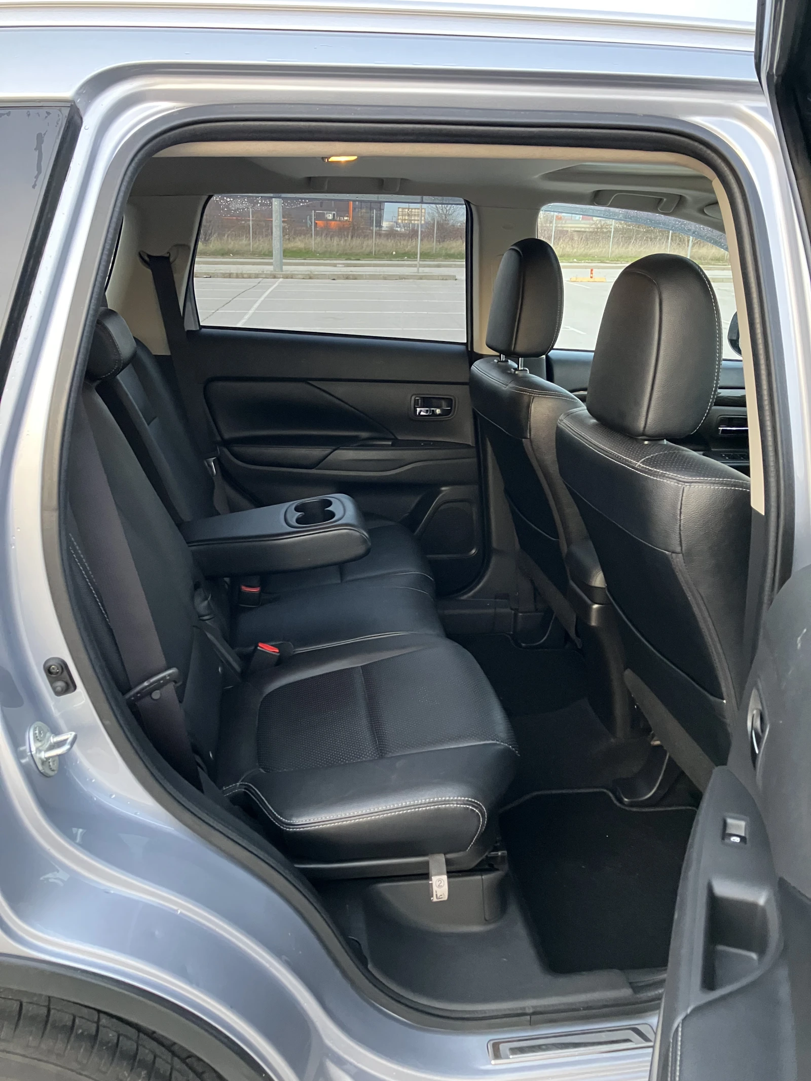 Mitsubishi Outlander GT 3.0V6 224kc.S-AWC 4x4 FULL -7����� | Mobile.bg � ����������� 11