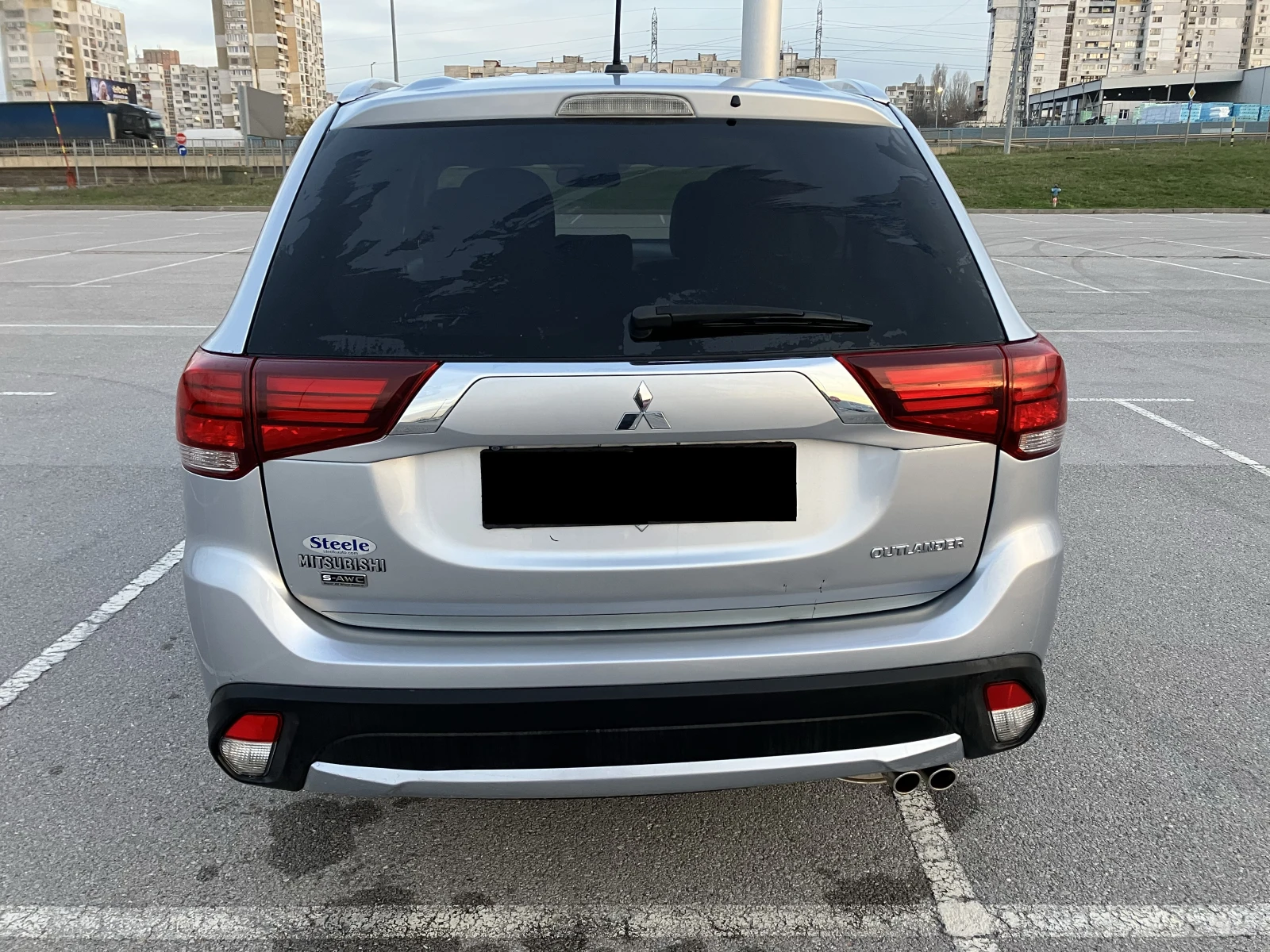 Mitsubishi Outlander GT 3.0V6 224kc.S-AWC 4x4 FULL -7МЕСТА - изображение 4