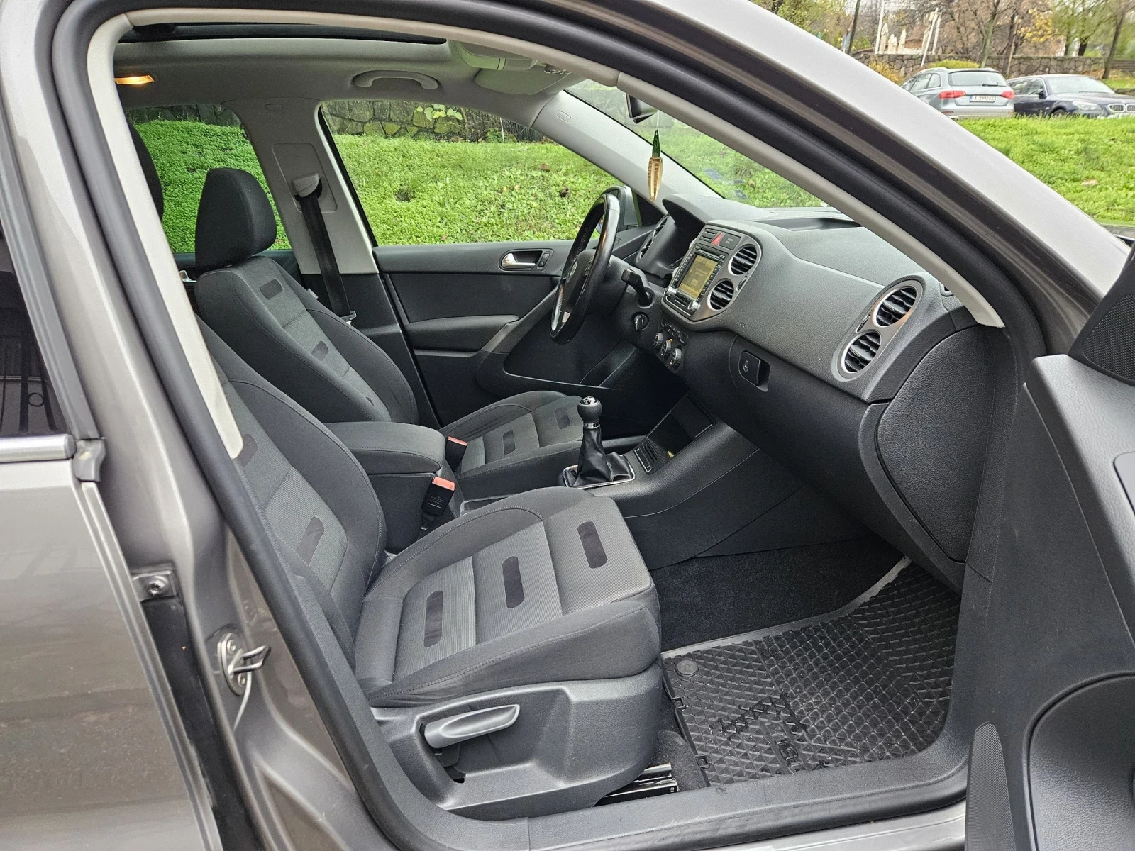 VW Tiguan 2.0 TDI 4-MOTION (140.) // | Mobile.bg   11