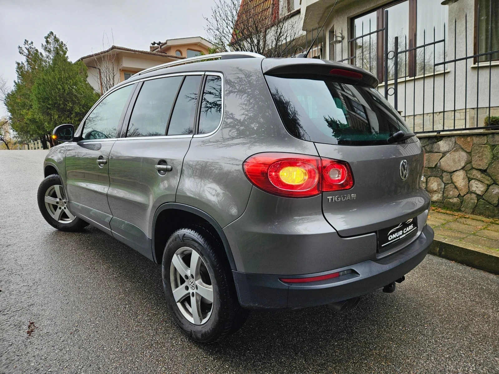 VW Tiguan 2.0 TDI 4-MOTION (140.) // | Mobile.bg   6