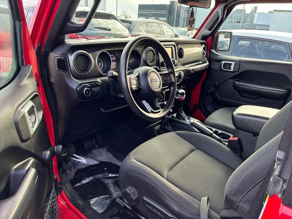 Jeep Wrangler * Sport * CARFAX * ��� ������������ ������ | Mobile.bg � ����������� 5