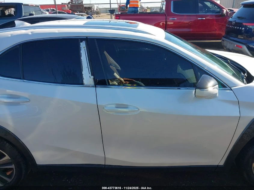 Lexus UX 200 * ������ ����* CARFAX | Mobile.bg � ����������� 13