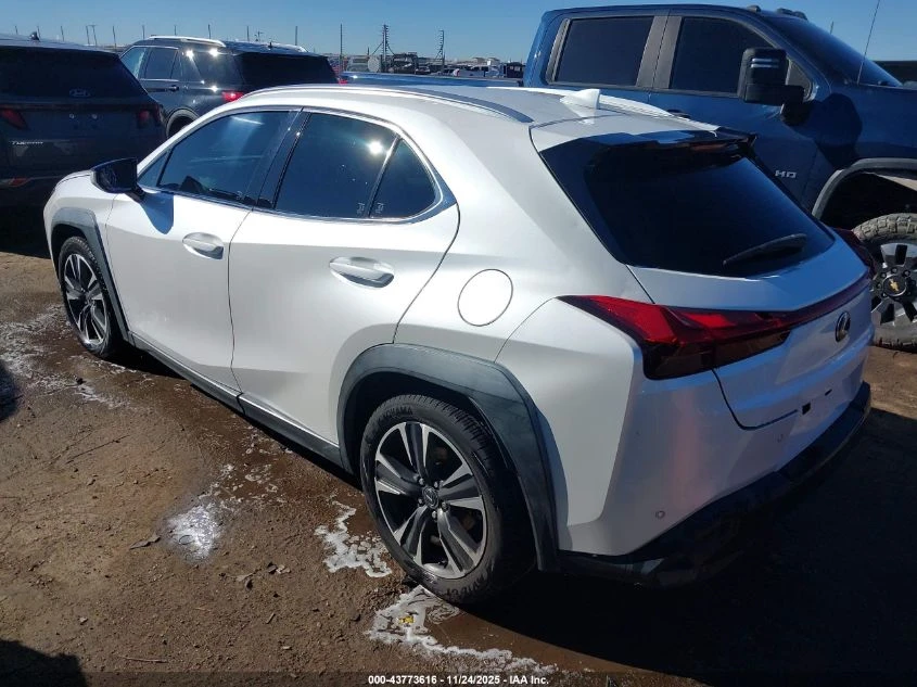 Lexus UX 200 * КРАЙНА ЦЕНА* CARFAX - изображение 3