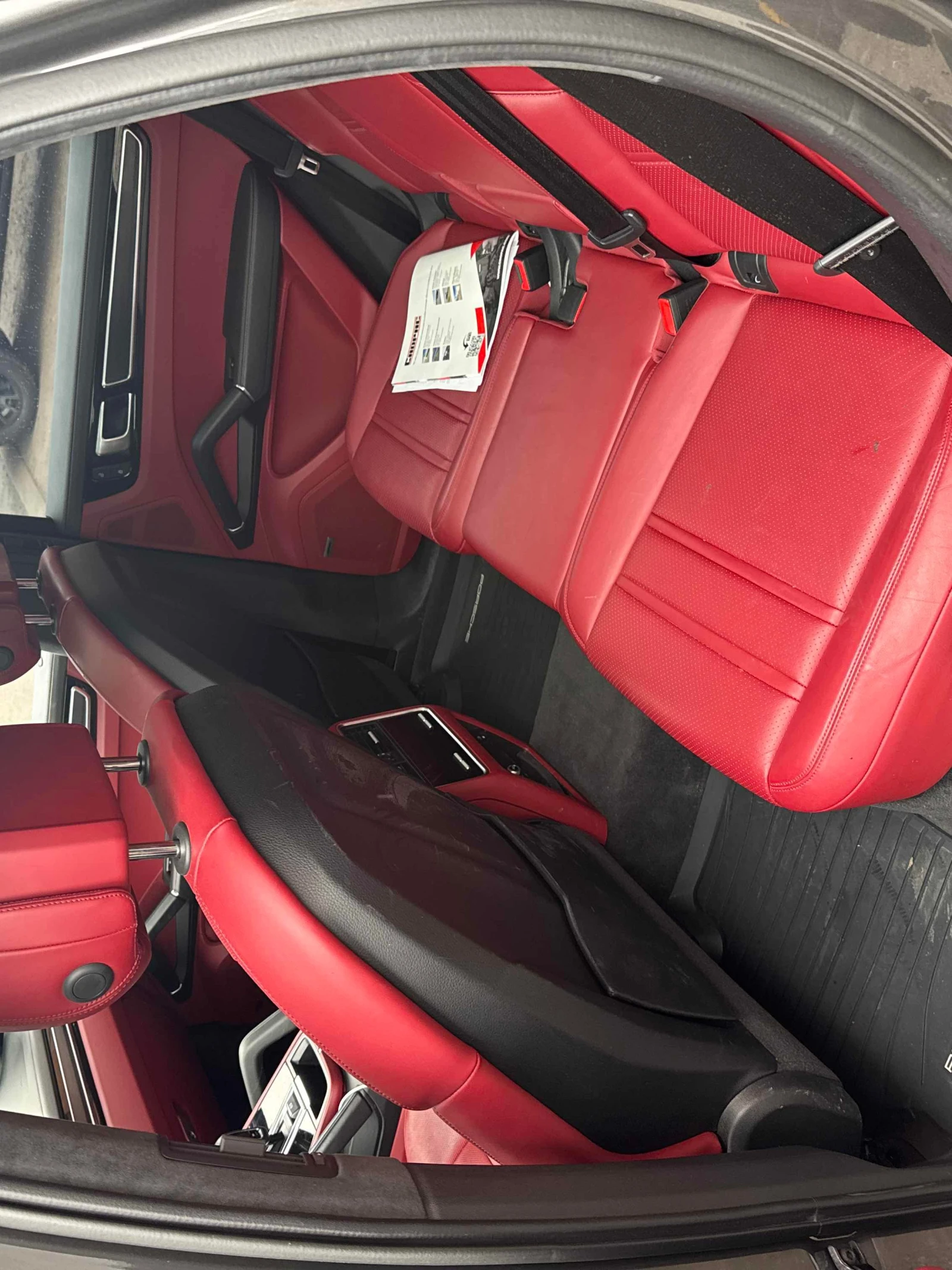 Porsche Cayenne * GTS * CARFAX * БЕЗ ПЪРВОНАЧАЛНА ВНОСКА, снимка 14 - Автомобили и джипове - 53733864