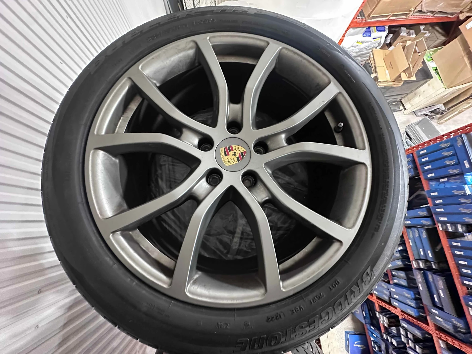 Porsche Cayenne * GTS * CARFAX * БЕЗ ПЪРВОНАЧАЛНА ВНОСКА, снимка 16 - Автомобили и джипове - 53733864