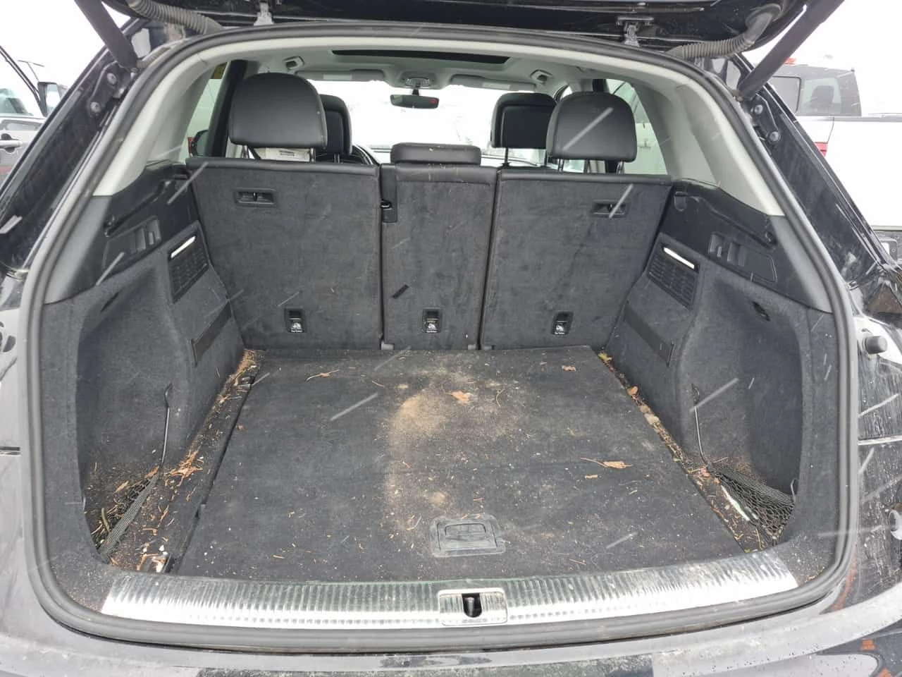 Audi Q5 * PREMIUM PLUS * CARFAX * 2 КЛЮЧА * ПАНО * ПОДГРЕВ, снимка 14 - Автомобили и джипове - 53954766