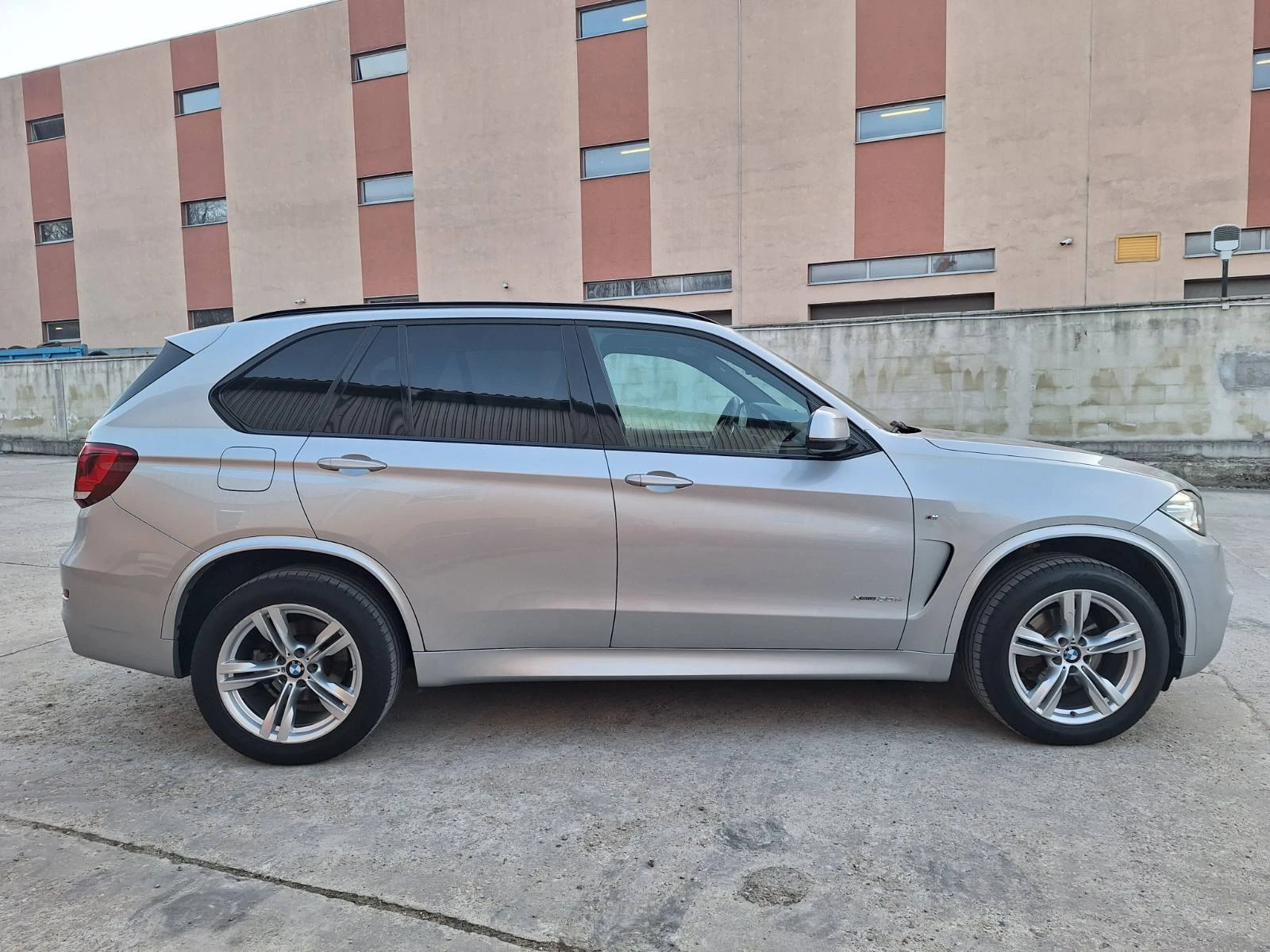 BMW X5 xDrive 30d, снимка 5 - Автомобили и джипове - 53978603