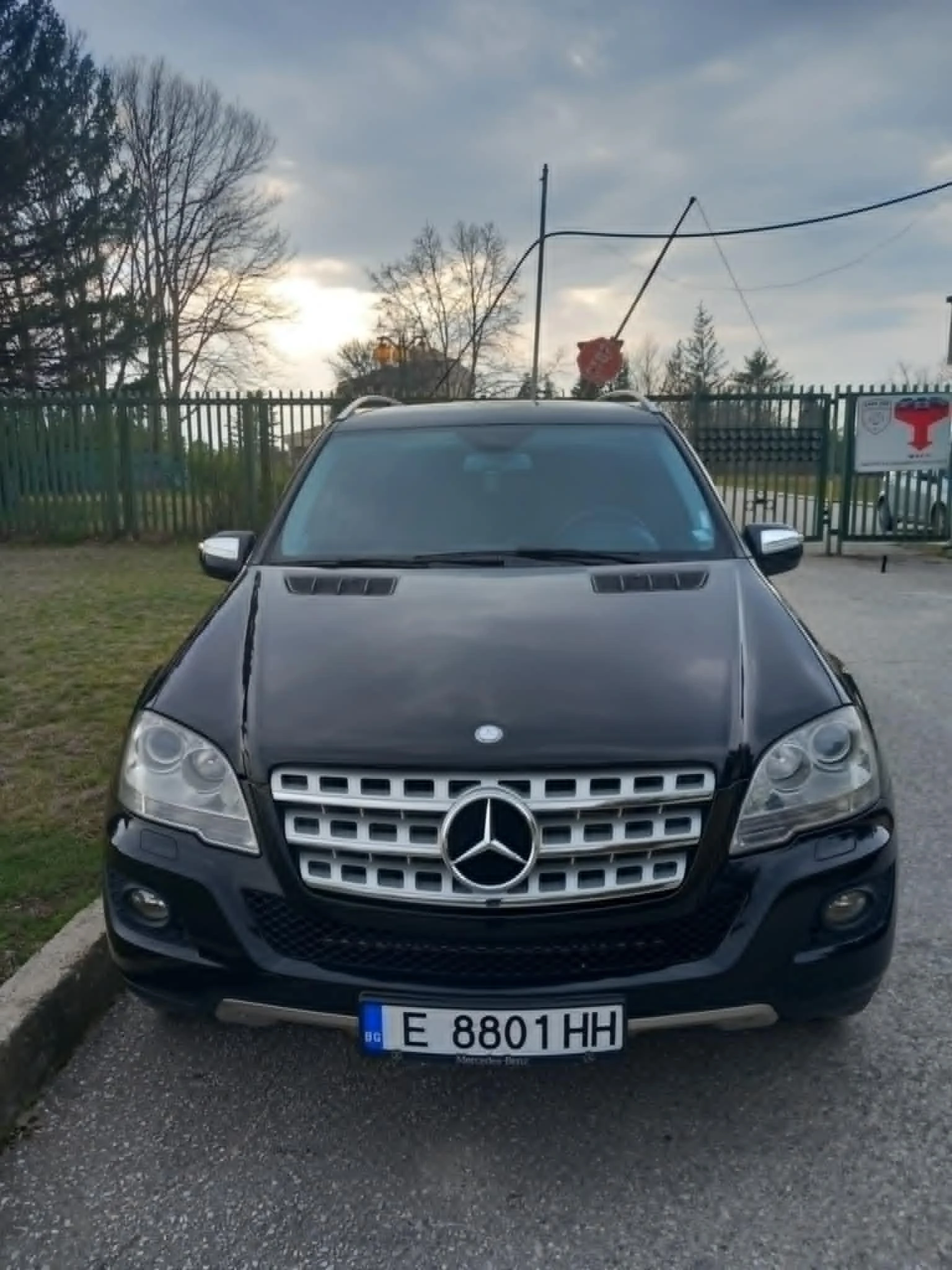 Mercedes-Benz ML 320, снимка 6 - Автомобили и джипове - 54596934