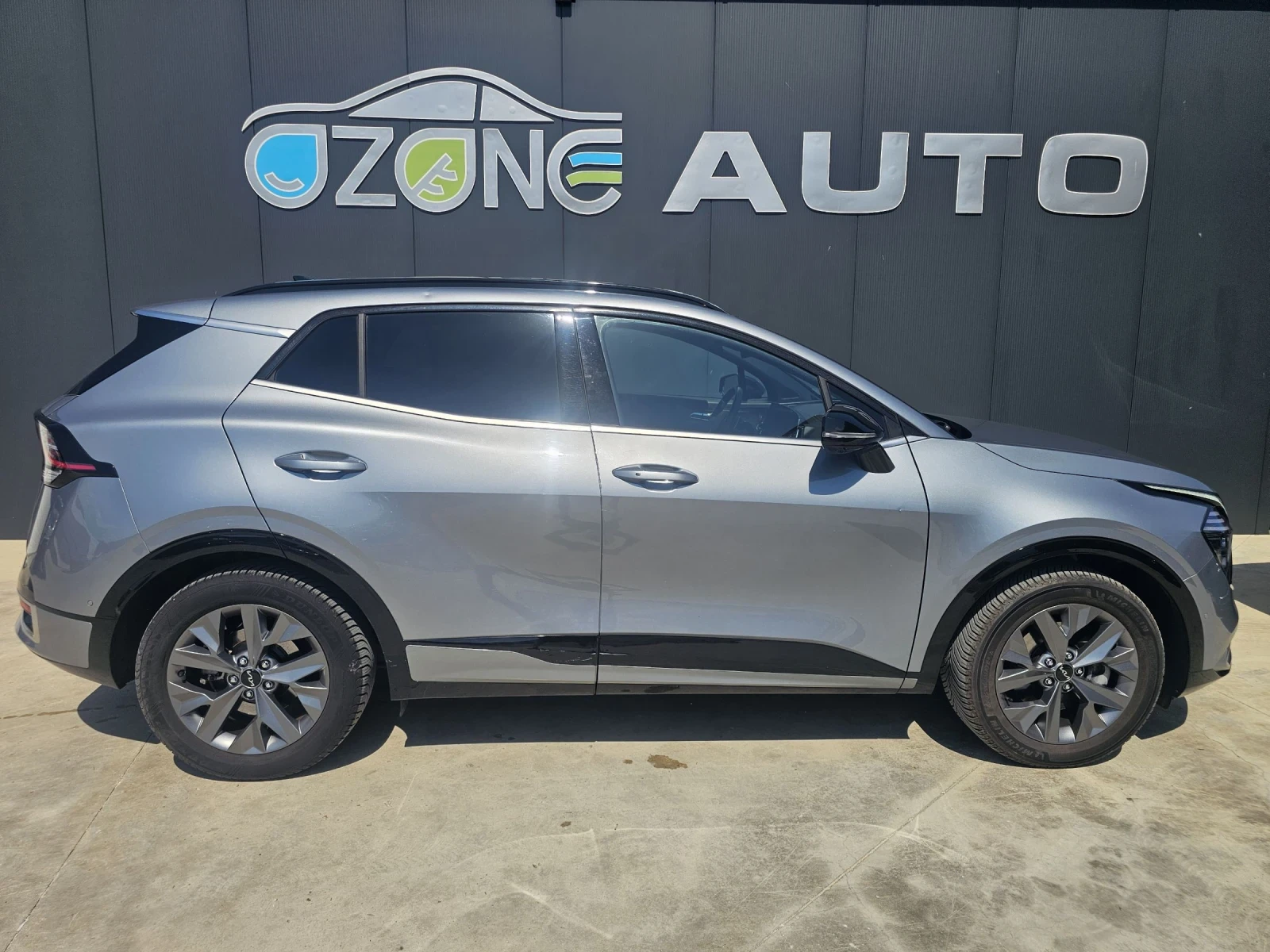 Kia Sportage GT-LINE/HEV/230hp/ПАНО/ОБДУХВАНЕ, снимка 4 - Автомобили и джипове - 54703507