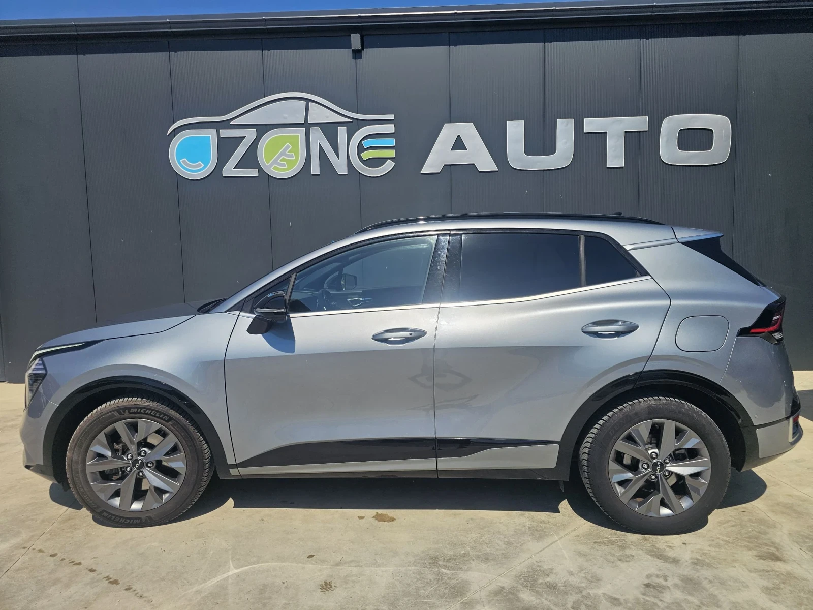 Kia Sportage GT-LINE/HEV/230hp/ПАНО/ОБДУХВАНЕ, снимка 3 - Автомобили и джипове - 54703507