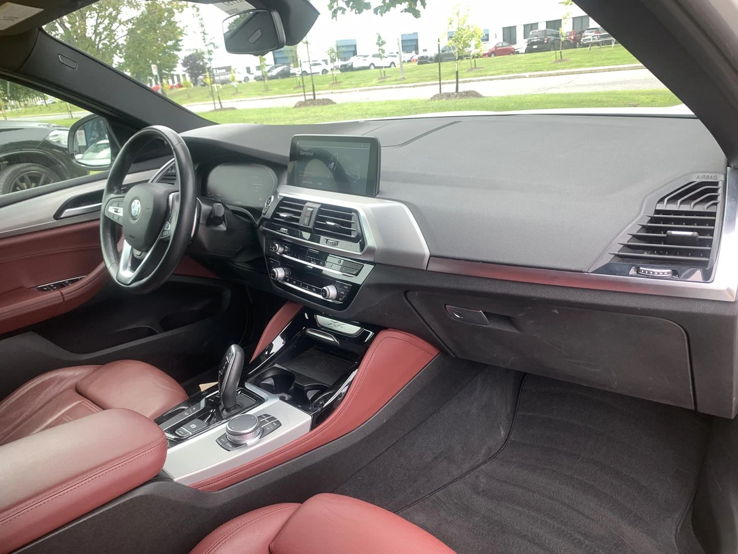 BMW X4 Панорама* Ambient* HUD* Подгрев* Очакван внос, снимка 7 - Автомобили и джипове - 55820890