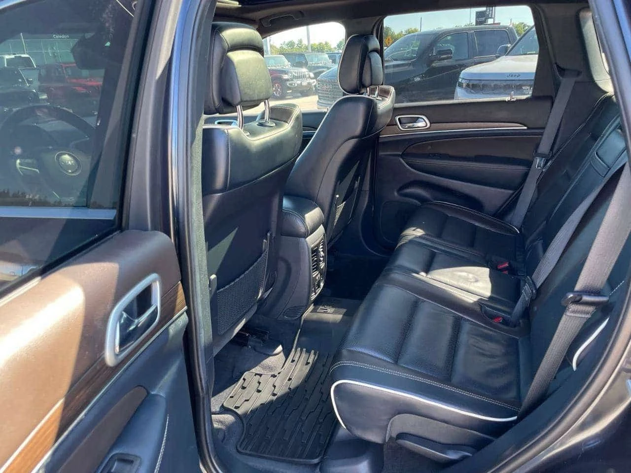 Jeep Grand cherokee * 4WD 4dr Overland* ���������� ��� ������������*  | Mobile.bg � ����������� 12