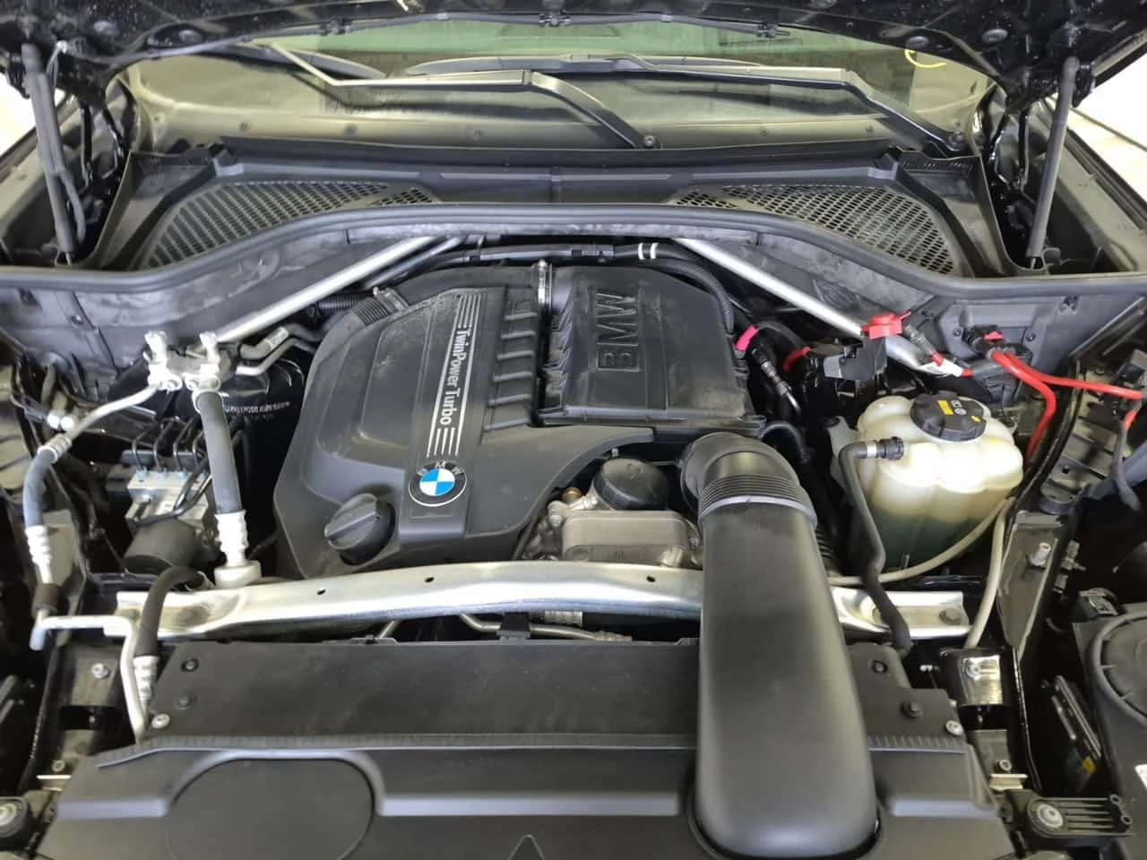 BMW X6 * XDRIVE35I * � ����� * 46� �� * CARFAX *  | Mobile.bg � ����������� 17
