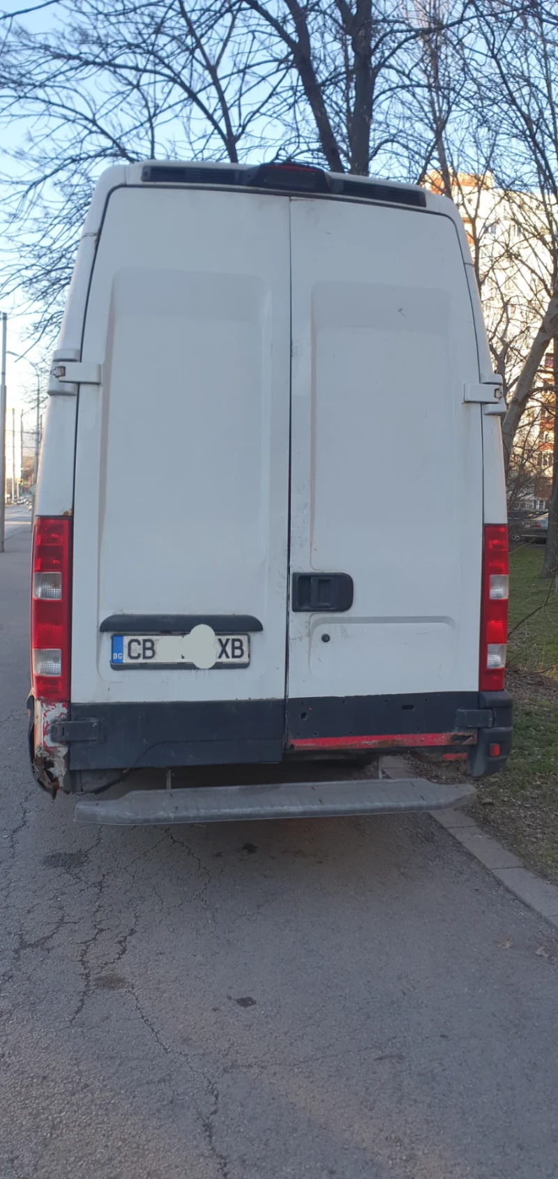 Iveco Daily, снимка 4 - Бусове и автобуси - 49450669