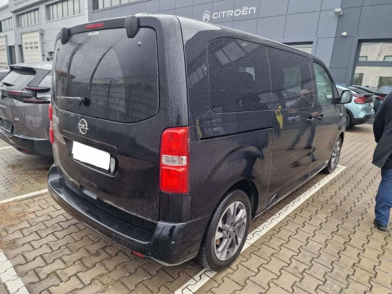 Opel Vivaro Aвтоматик 8места, снимка 2 - Бусове и автобуси - 53514236